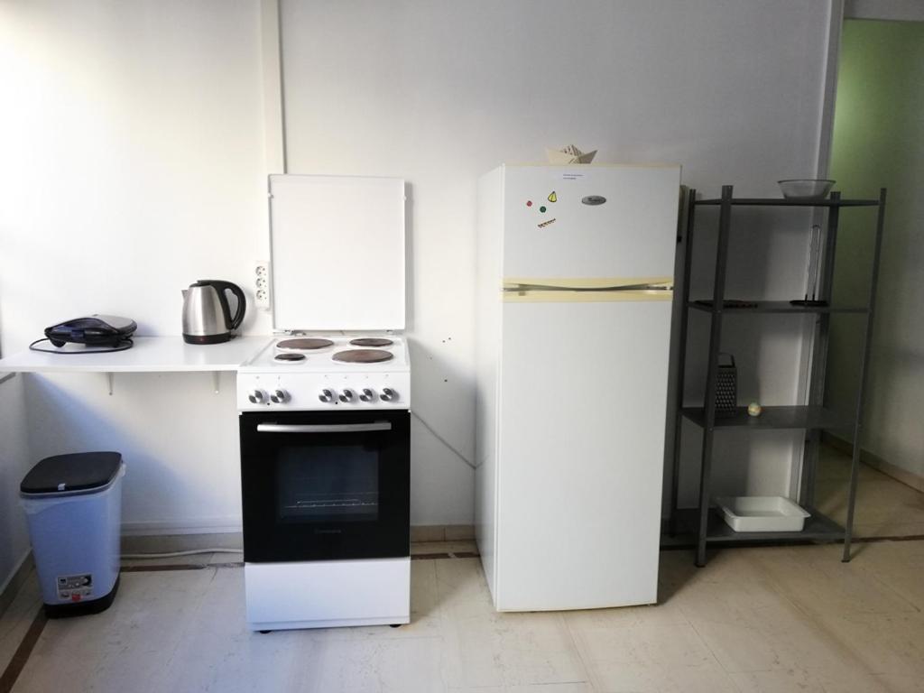 5Th Floor Apartment With Balcony Athene Buitenkant foto