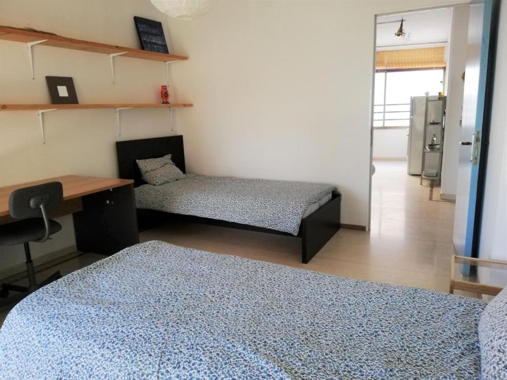 5Th Floor Apartment With Balcony Athene Buitenkant foto